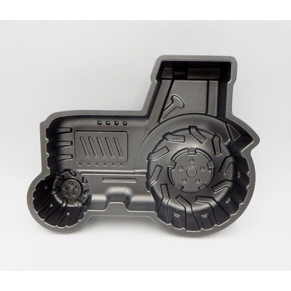 Nordic Ware Tractor Cake 9 Cup Pan Pro-Cast Aluminum Baking Bread Mold - Picture 2 of 7